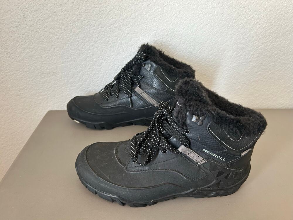 Merrell Weatherproof Winter Boots - 7 1/2
